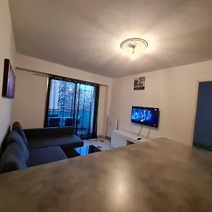  Appartement Central Et Au Calme