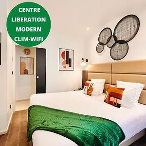 Malaussena - Reception 24&7 - Center Liberation Apartment